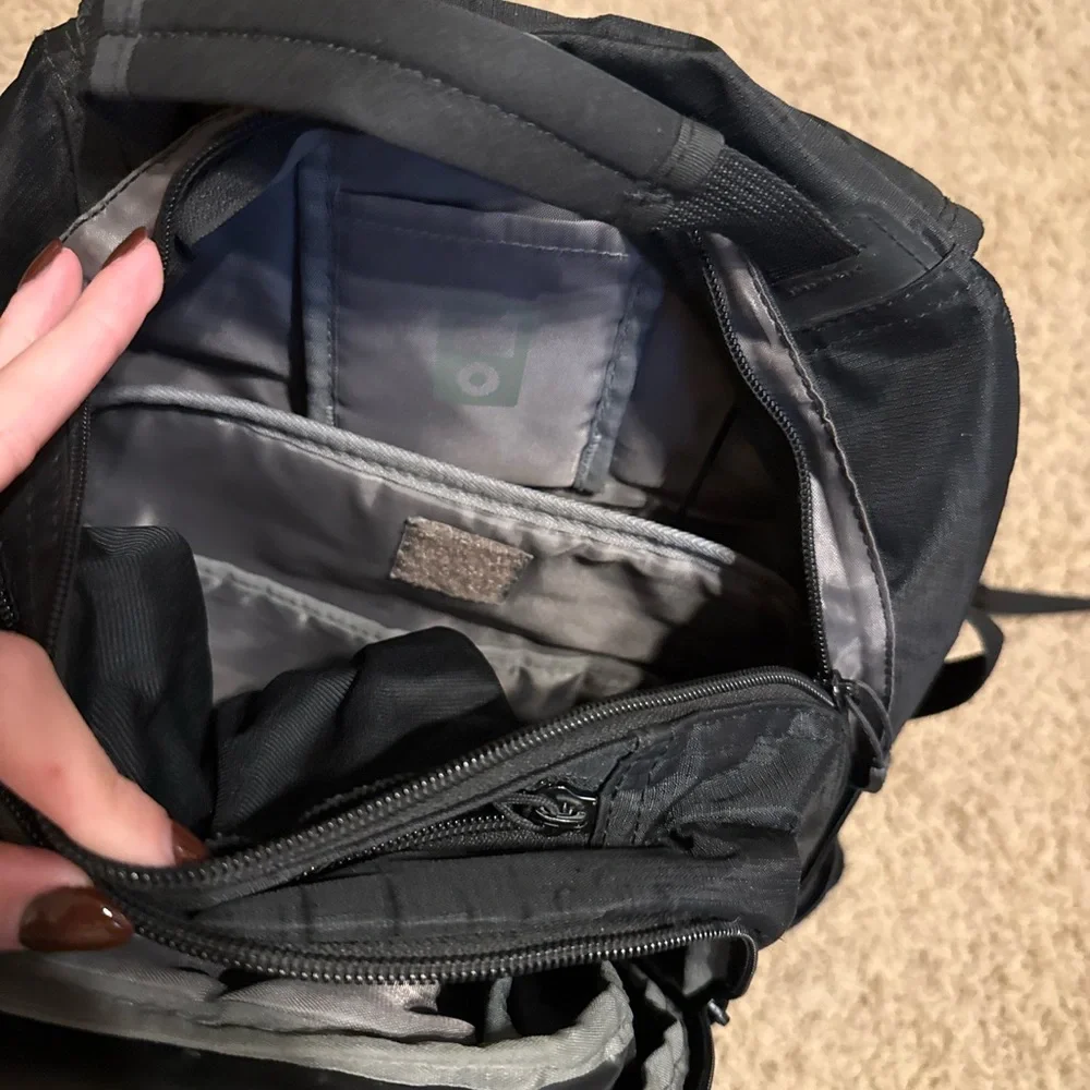 Targus 26L Charcoal and Slate Men's Backpack